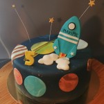 Gâteau d'anniversaire fusée