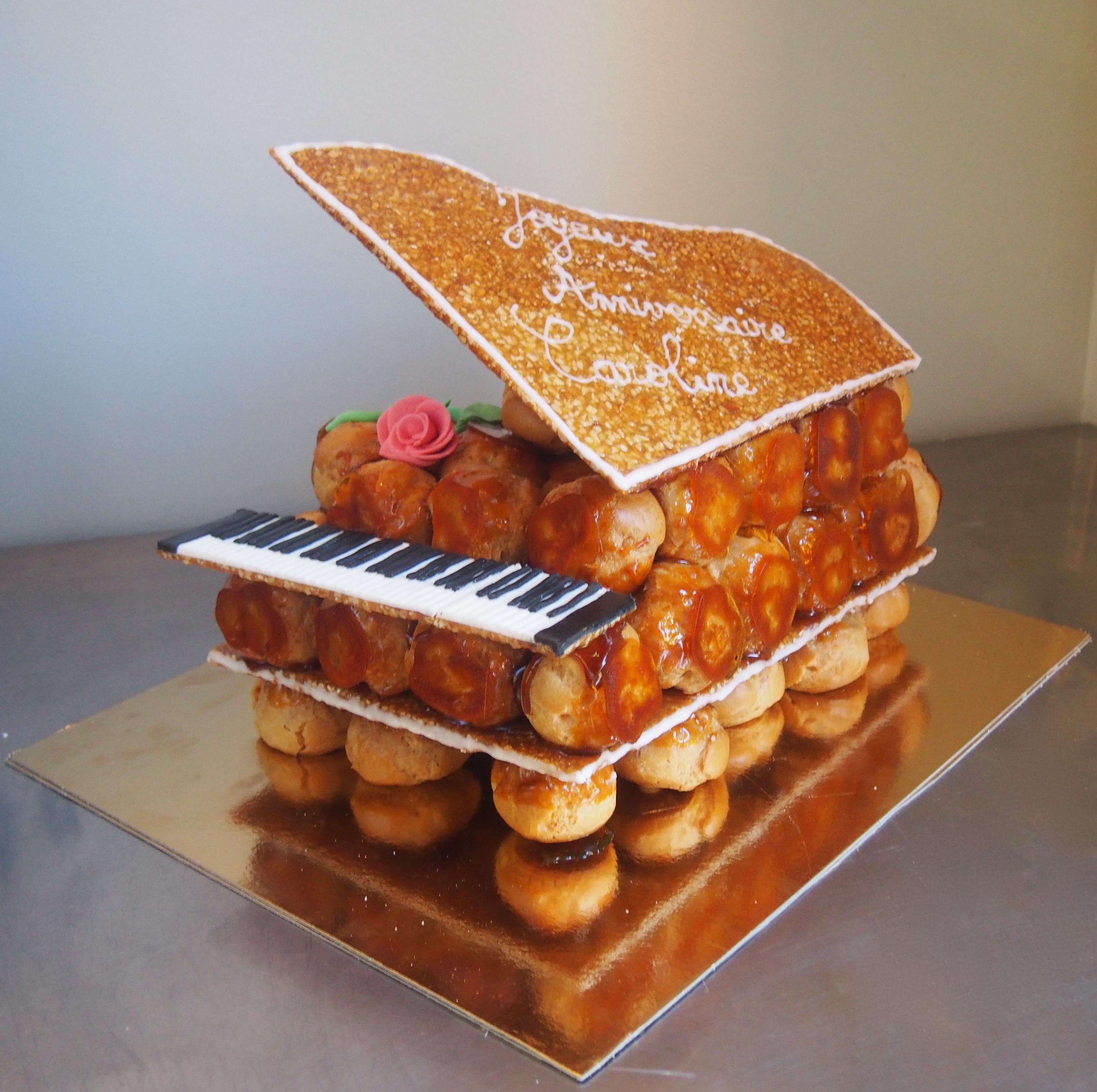 pièce montée piano choux vanille